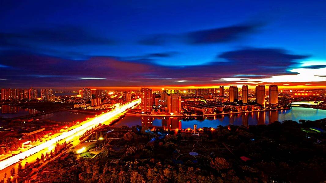 唐山，嘉宾云集，共襄盛会